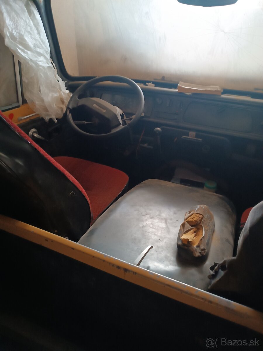 Predám Škoda 1203 - 3