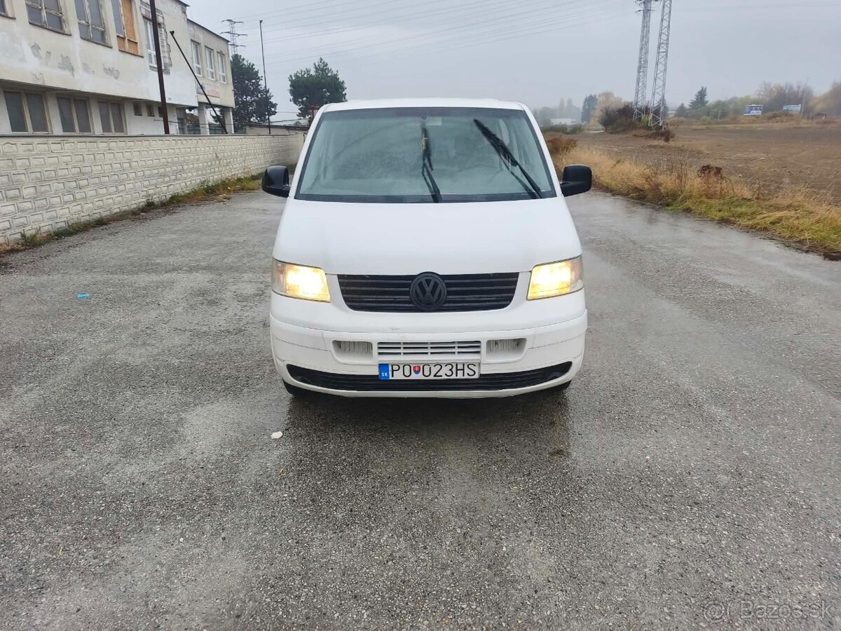 Volkswagen Transporter T5 - 3