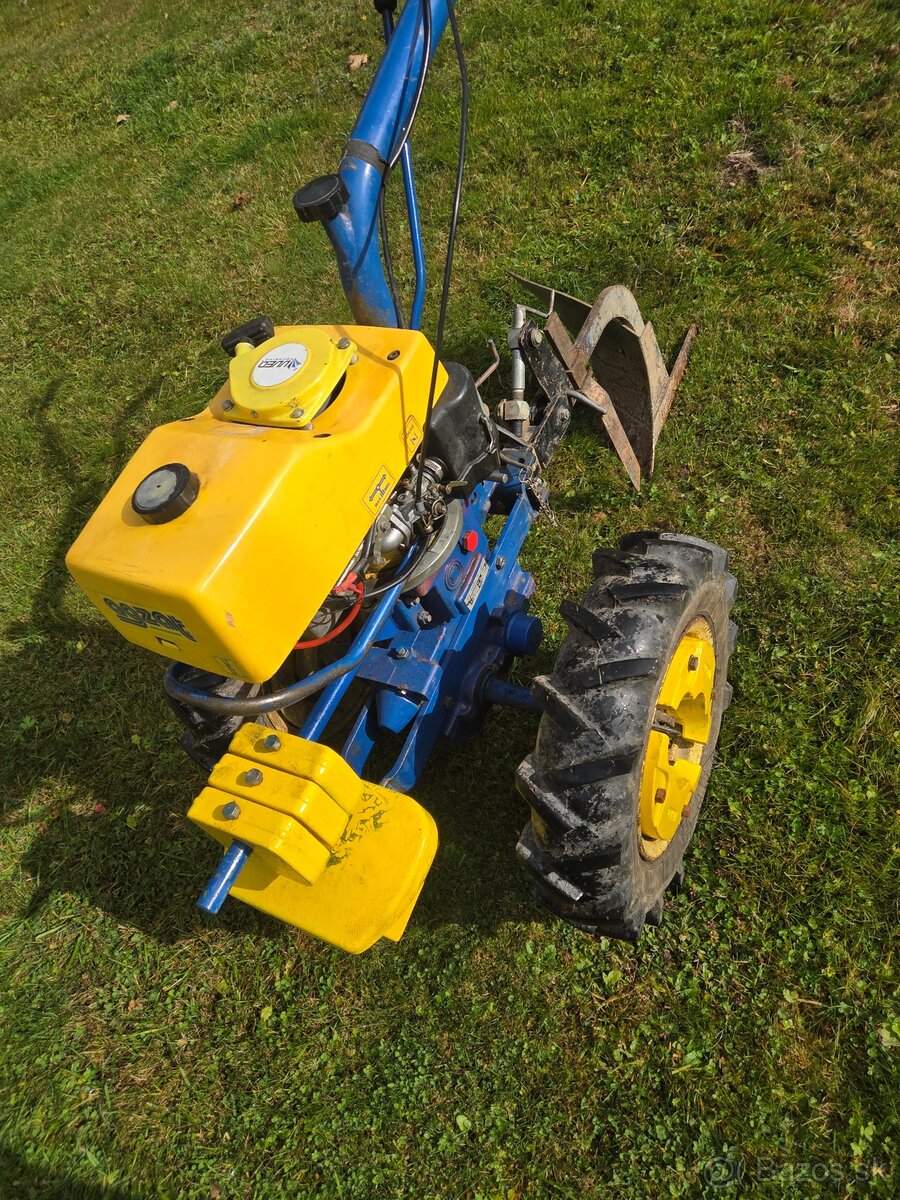 Predam malotraktor Agzat - 3