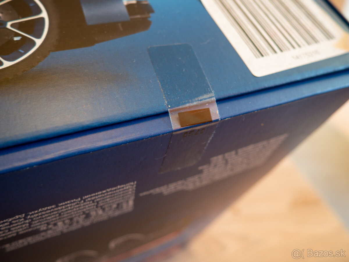 LEGO Technic Bugatti Chiron 42083 - 3