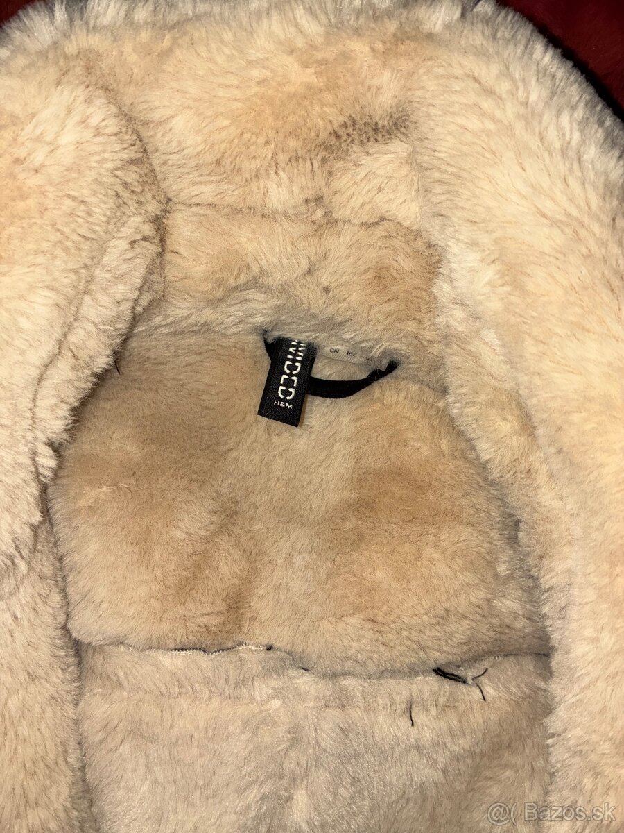 Čierna bunda s kožušinou - 3