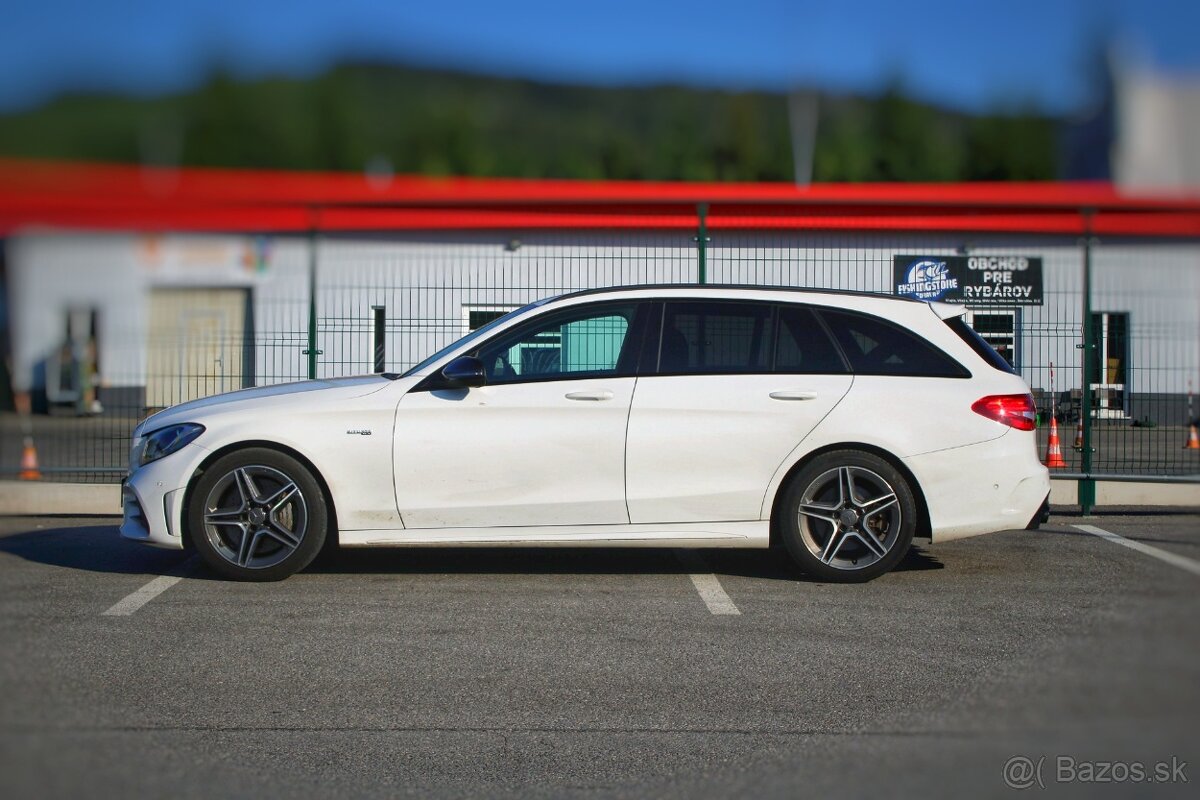 Mercedes-Benz C trieda AMG 43 A/T - 3