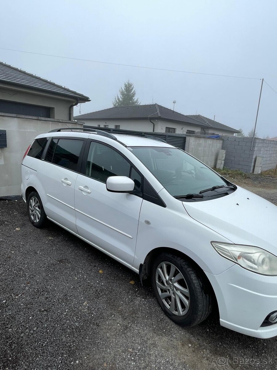 Mazda 5 - 3