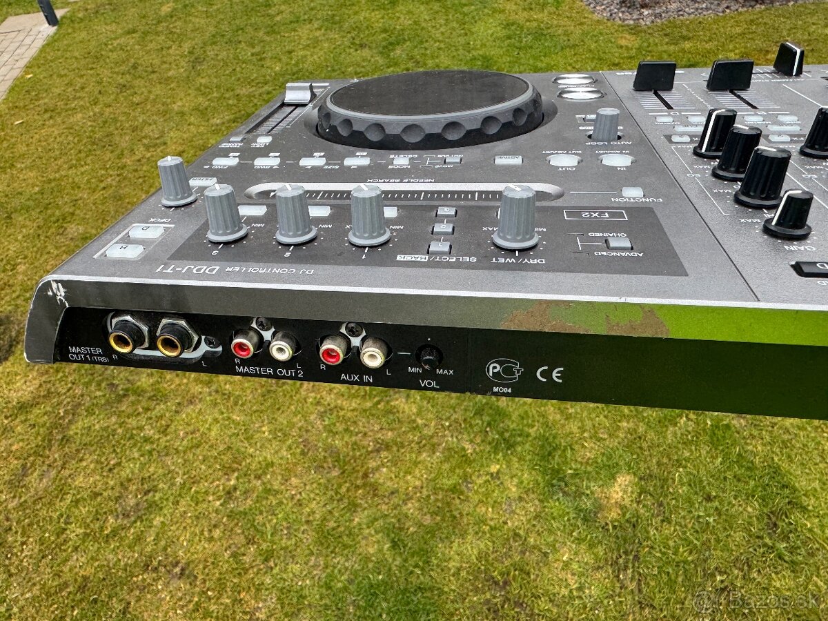 Pioneer DDJ-T1 - 3