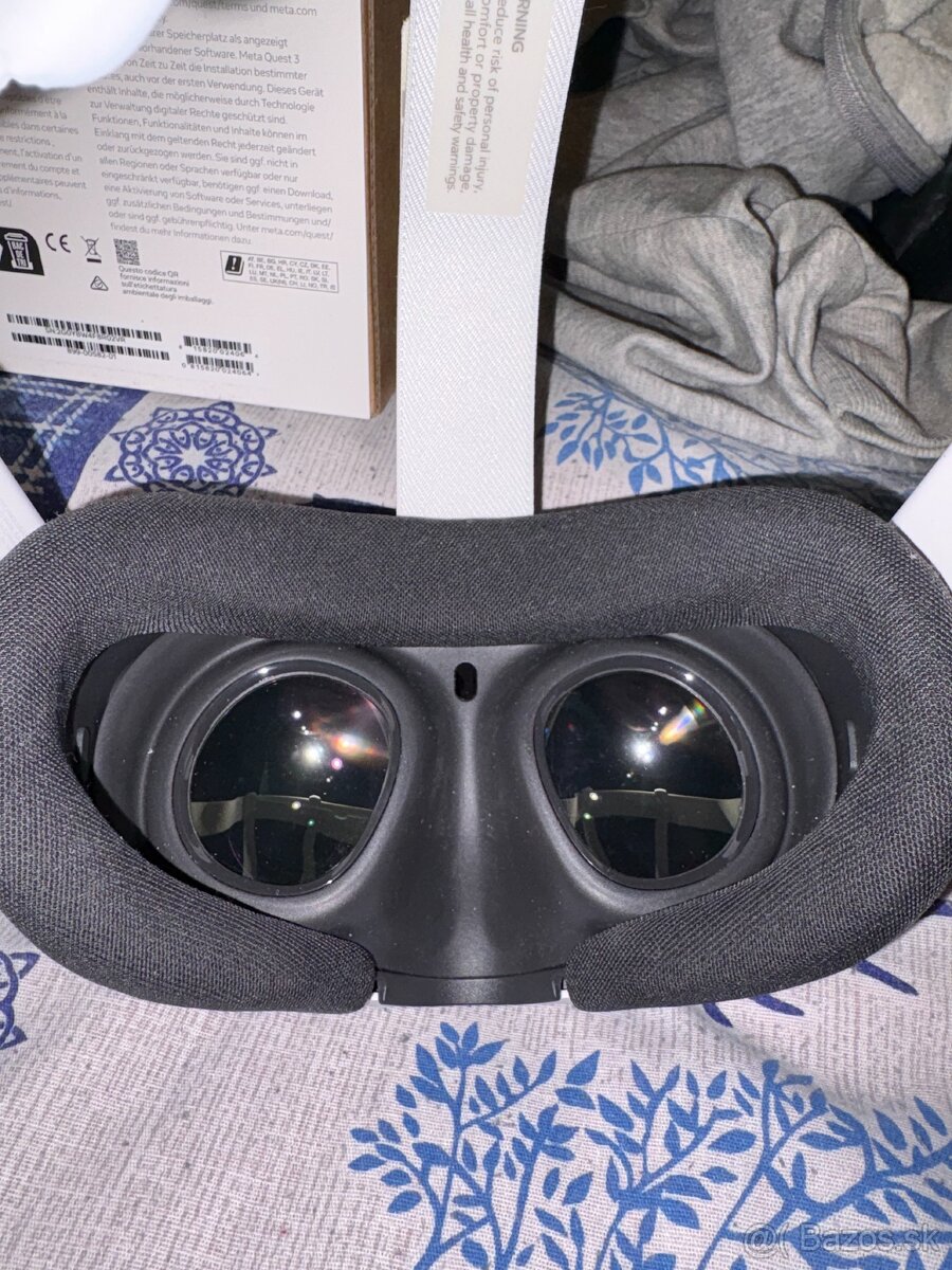 Predám VR set Meta Quest 3 128GB - 3