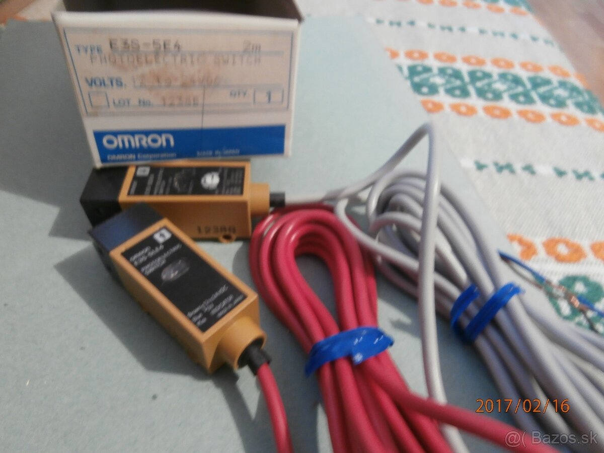 Optické sensory OMRON,DIEL,15-30VDC. - 3
