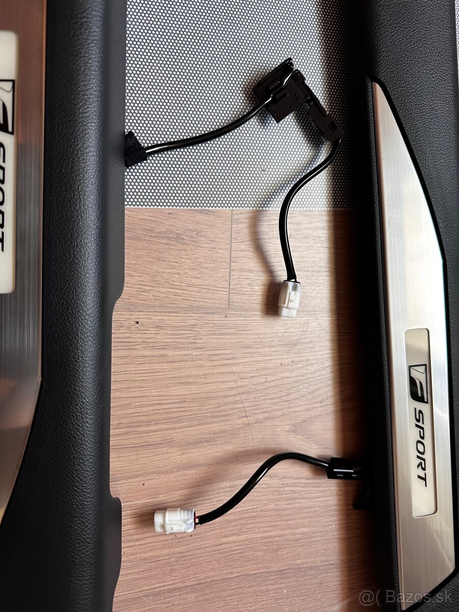 Lexus Rx - prahové listy - 3