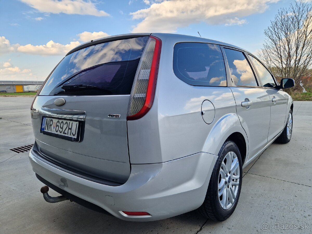 Ford Focus Combi Ghia 1.6 TDCI
r.v. 6/2008 - 3