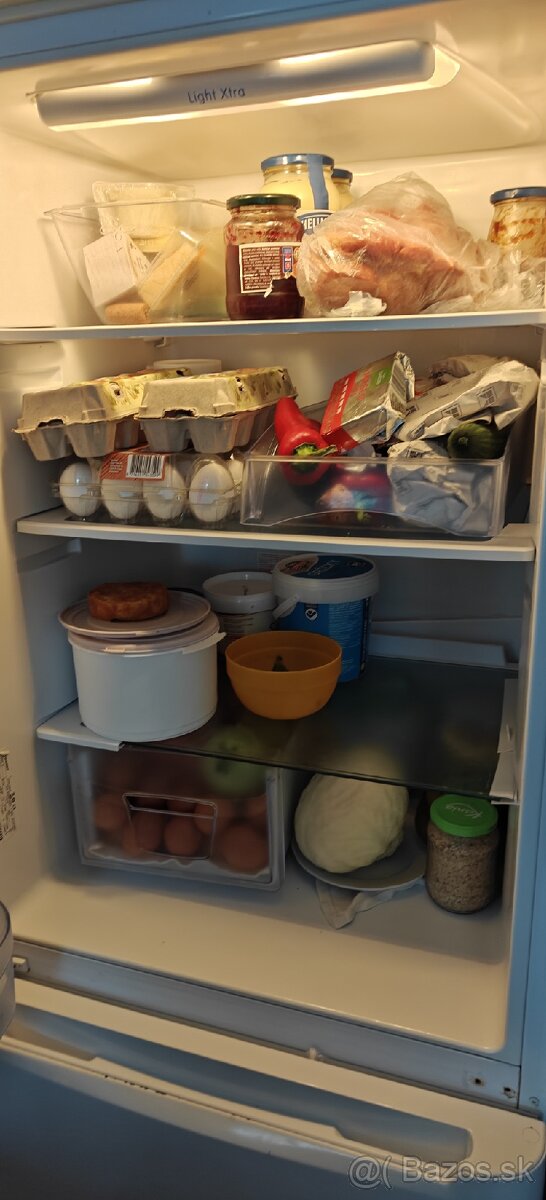 Predám chladničku Indesit - 3