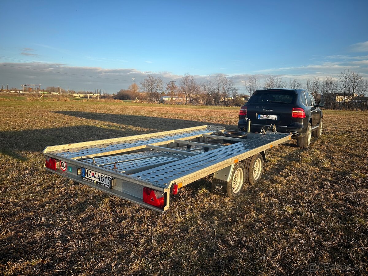Zánovný Autoprepravnik 2,7t knott