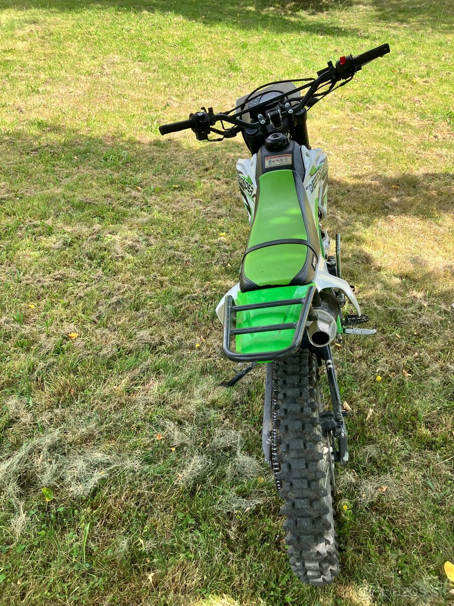 Defender 250rr