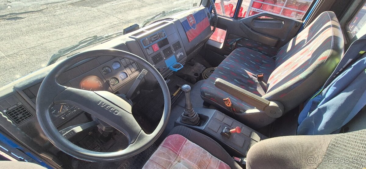 IVECO sklápač hydraulicka ruka - 3