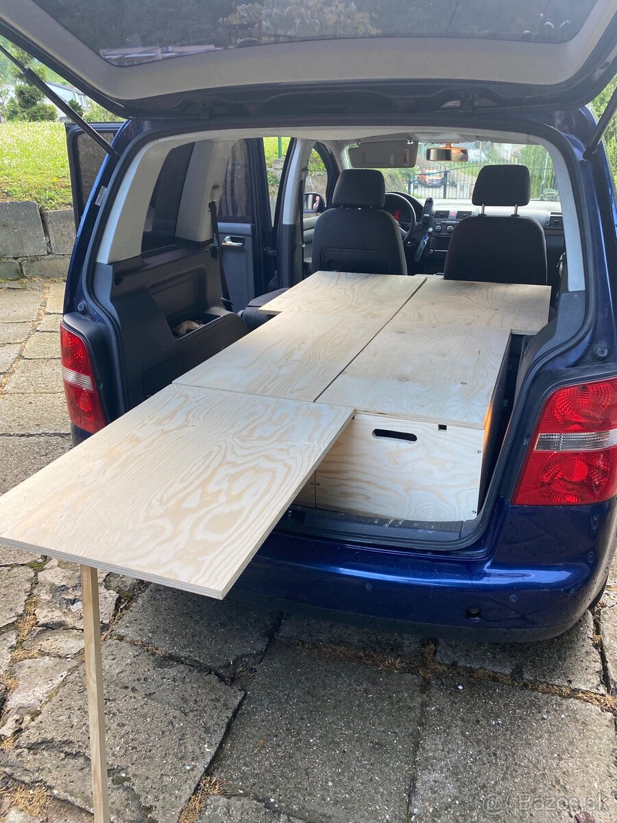 Úložný box do Vw Touran - 3