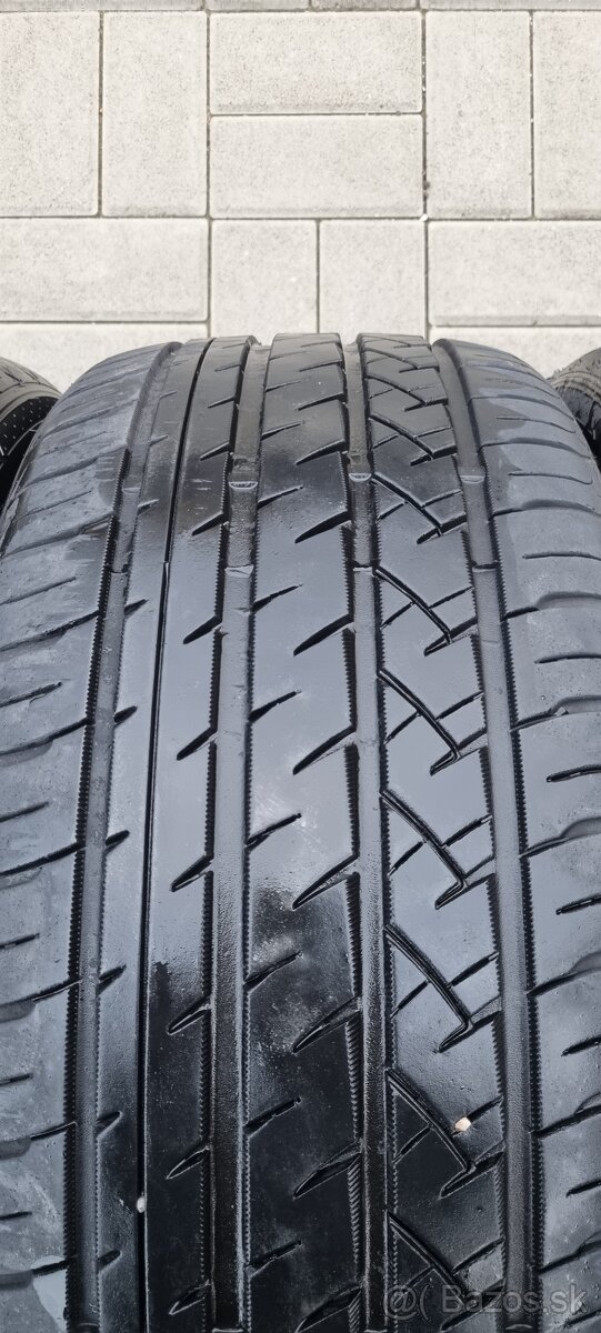225/40 R18 Letne (Dot2224) - 3