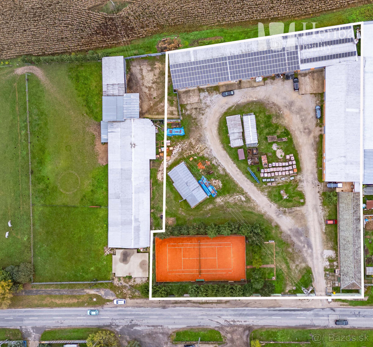 Admin.budovy + sklady, 65 ár.pozemok, k.ú. Mokrance/Moldava - 3