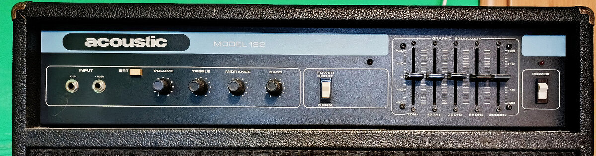 PREDÁM BASS KOMBO ACOUSTIC MODEL 122 125W cca 74-77 1x15 - 3