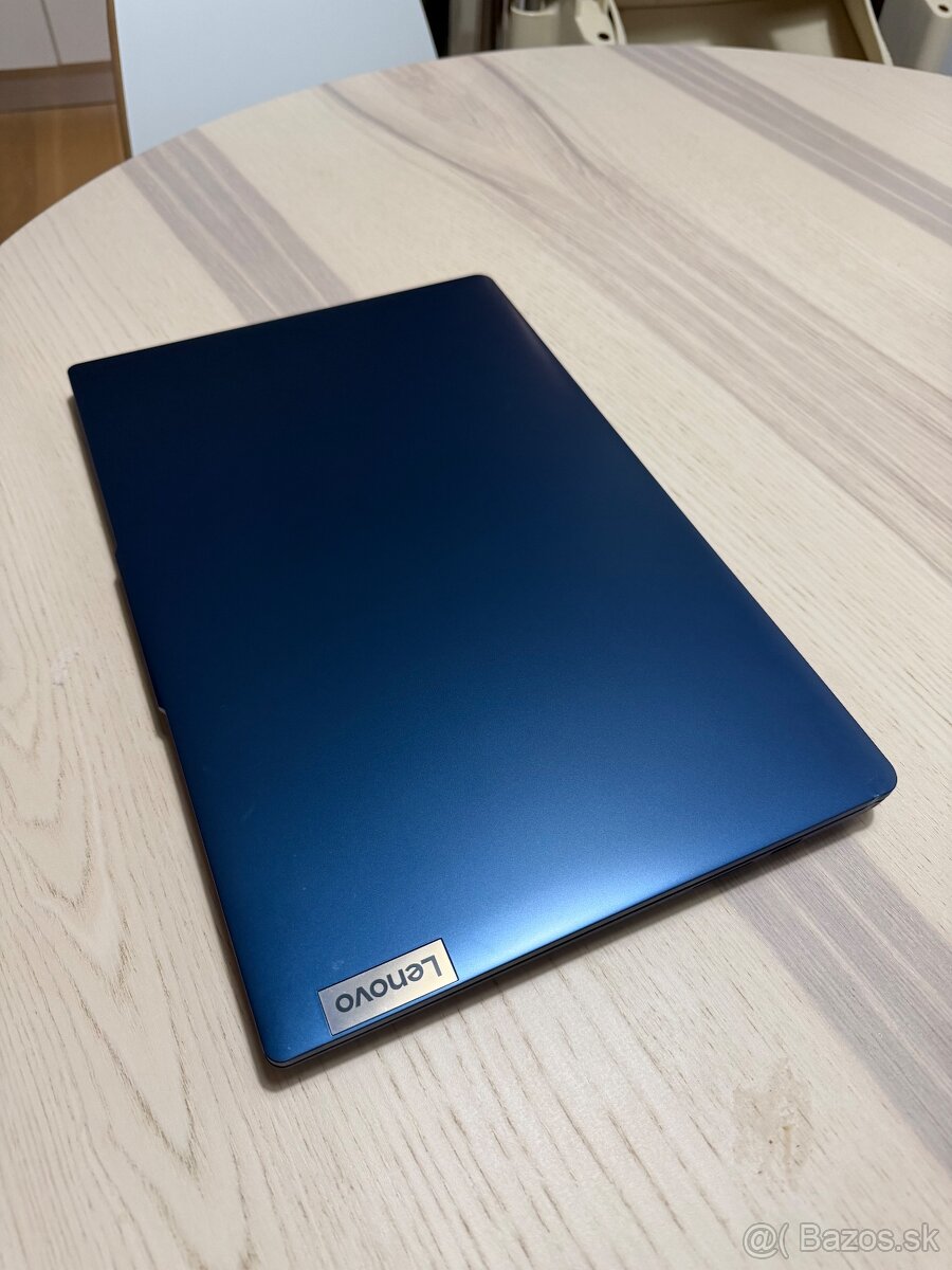 Lenovo IdeaPad Slim 3 - 3