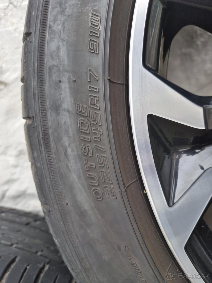 TOYOTA COROLLA GR ORIGINÁL 225/45/R17 - 3