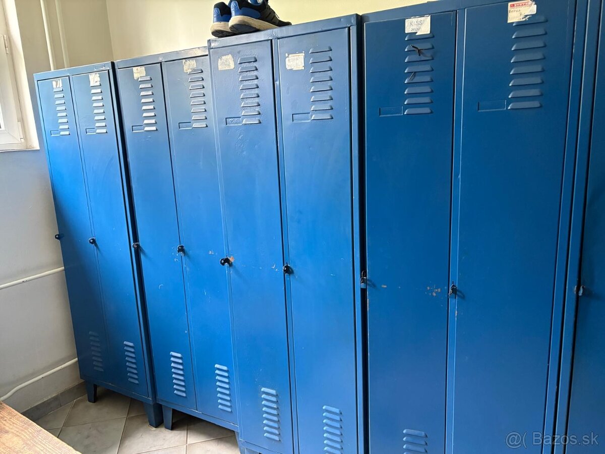 Kovové šatníkové skrine - 3