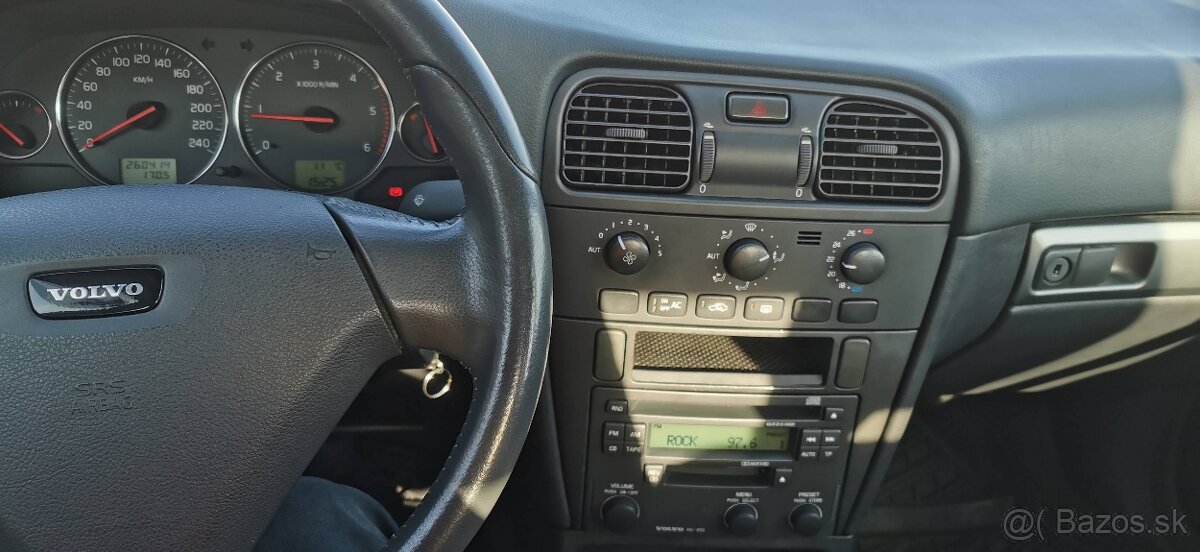 Predam Volvo S40 1,9 TD - 3