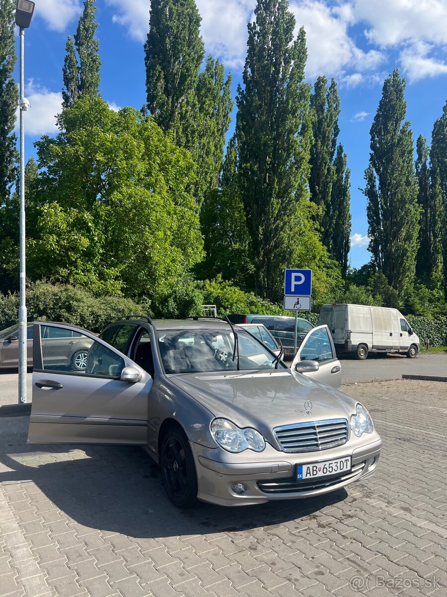 Mercedes c220 - 3