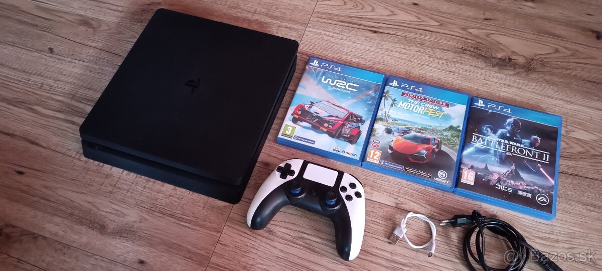 Ps4 slim s hrami - 3