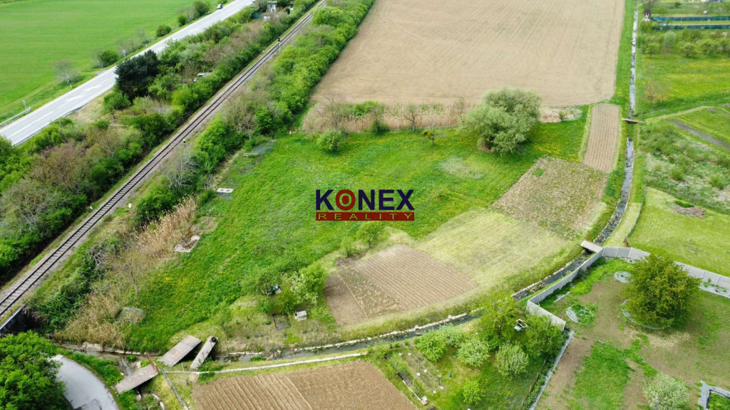 Výnimočný pozemok na výstavbu (3 381 m²) VRANOV/n/T - 3