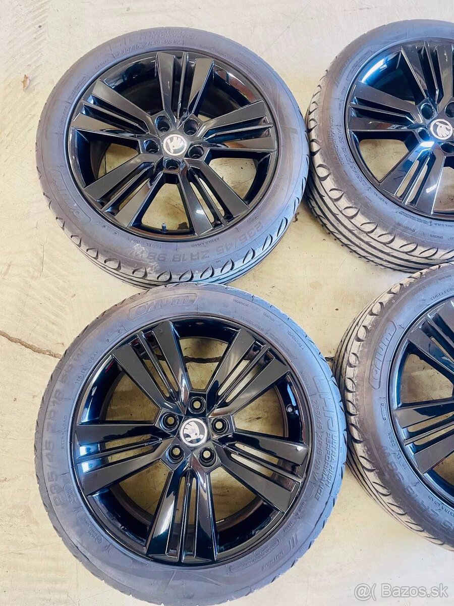 ŠKODA PICTORIS R18" 7.5Jx18 ET51 originál - 3