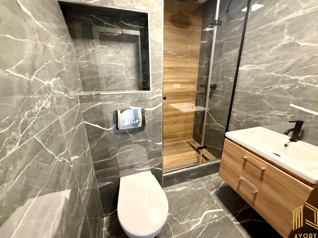 NA PRENÁJOM NOVÝ 1- IZB. BYT s BALKÓNOM, SENICA - 3