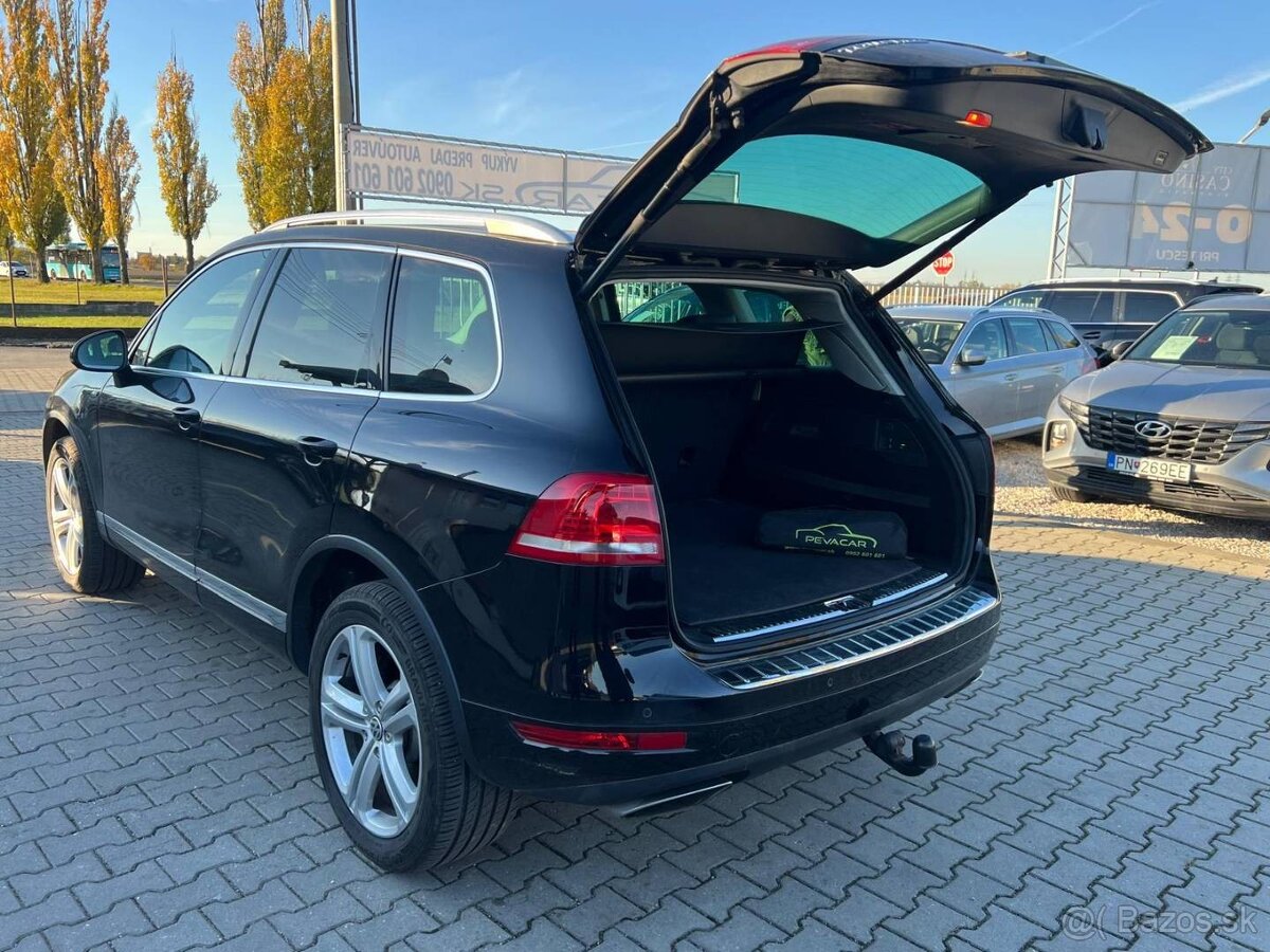 Volkswagen Touareg II 3.0 V6 TDI 240k BlueMotion Technology - 3