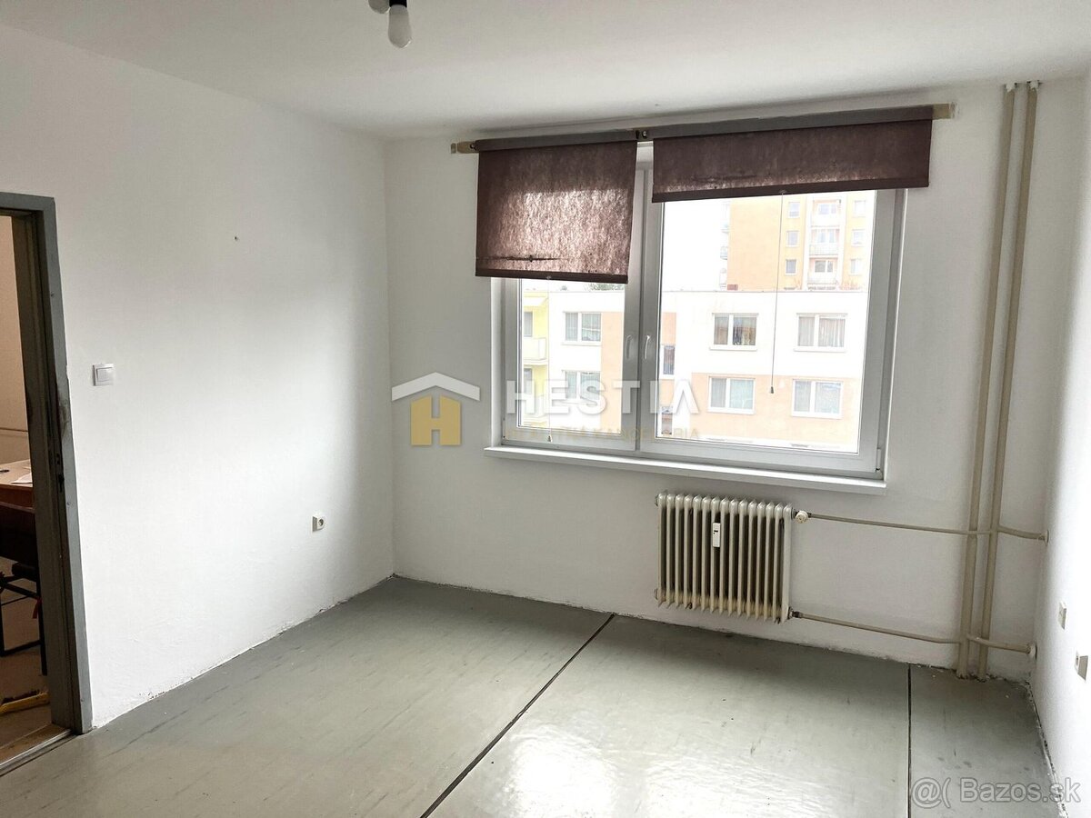 Na predaj 1-izbový byt, Senica- ideálny na rekonštrukciu / i - 3