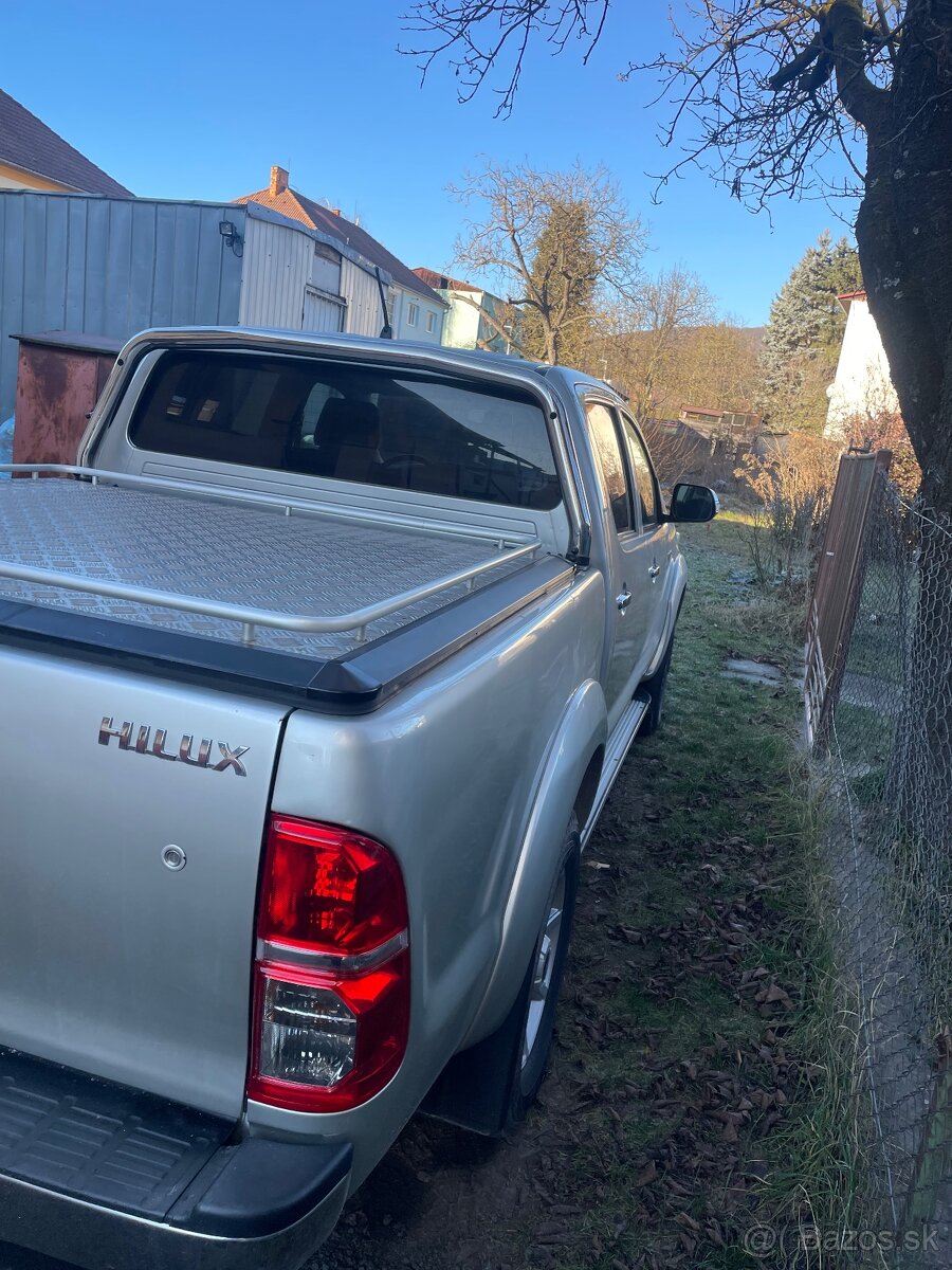 Hilux - 3