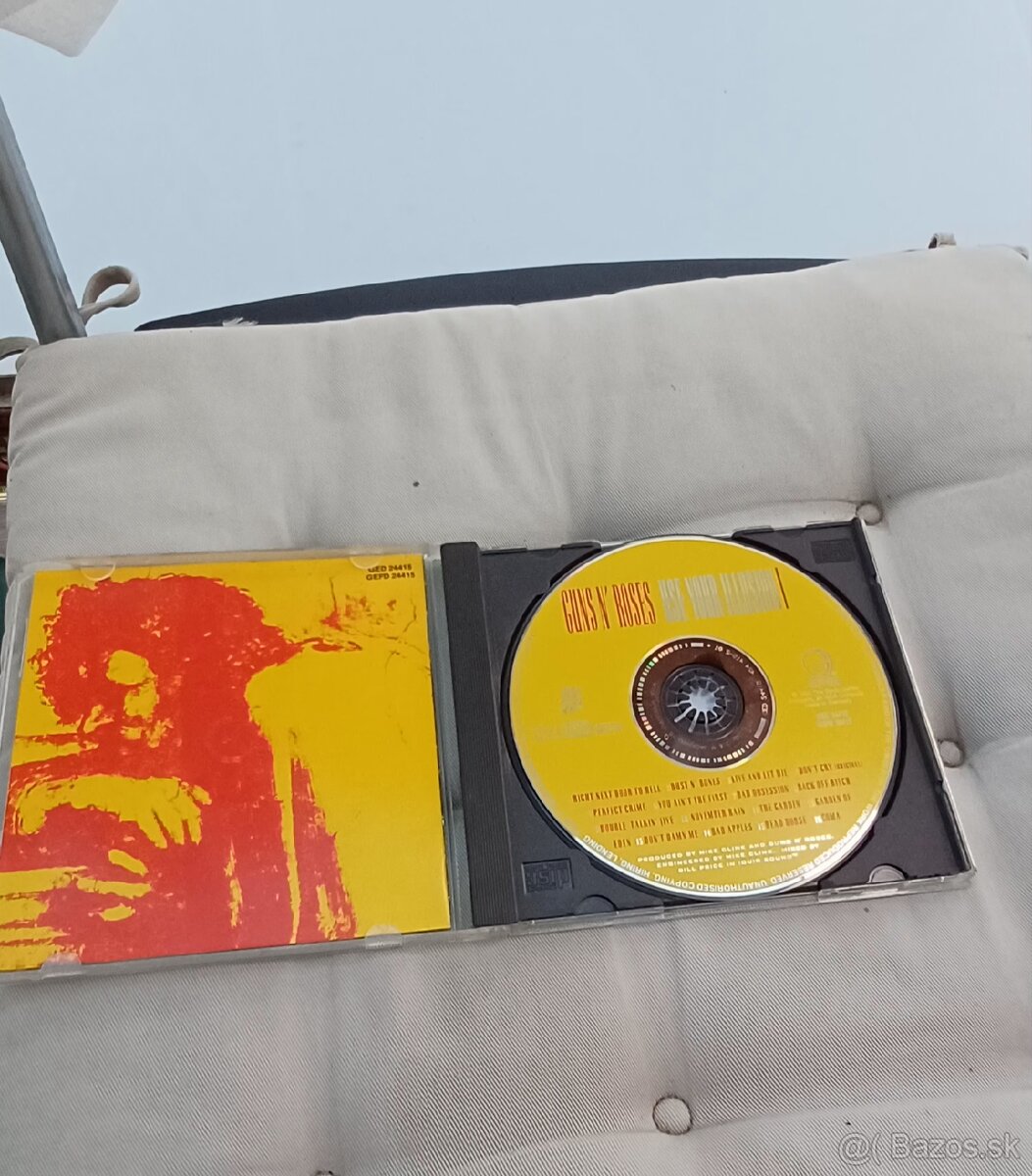 CD GUNS N' ROSES - USE YOUR ILLUSSION I - 3