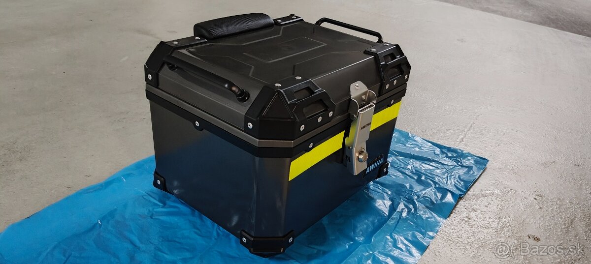 Kufor univerzálny plastový - 3