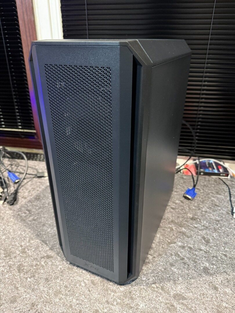 Herný počítač Ryzen 7 3800X / RTX 3060 Ti / 16GB / 500GB SSD - 3