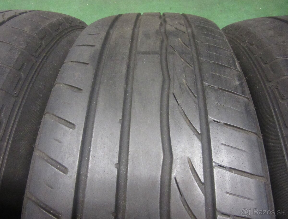 R18 Letná sada SUZUKI rozteč 5x114,3 225/60R18 - 3