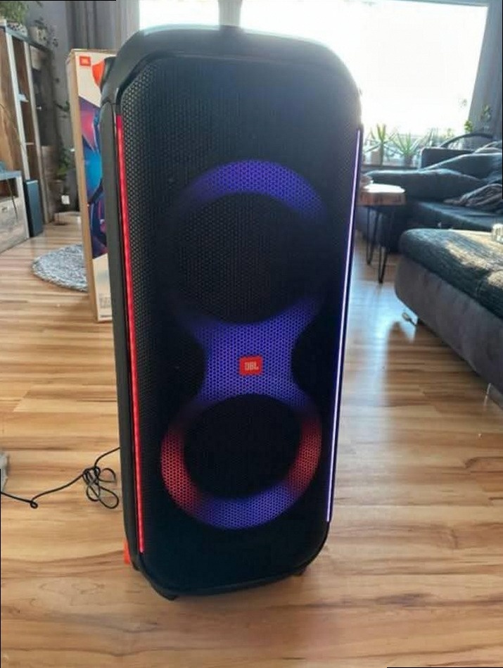 JBL 710 - 3