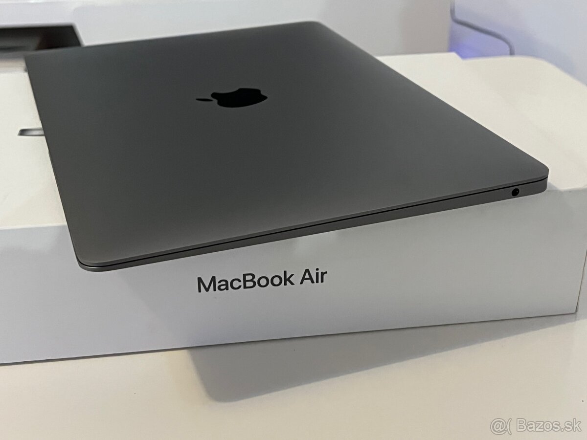 MacBook Air 2019 (Záruka) - 3