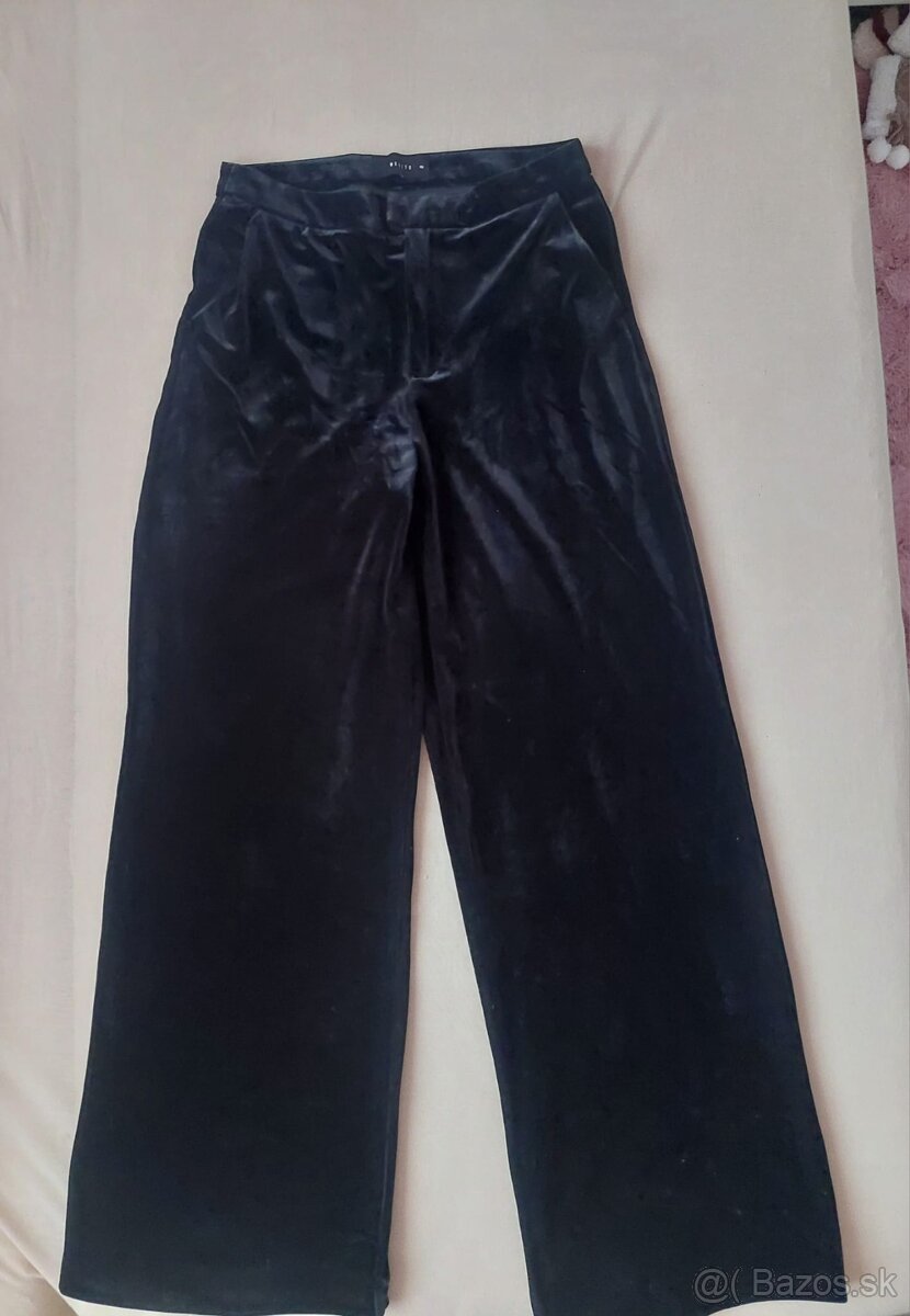 Zamatové nohavice Mohito - 3