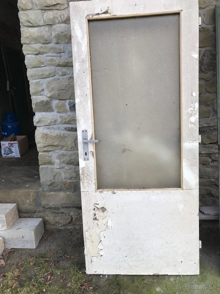 Rôzne staré dvere - 3