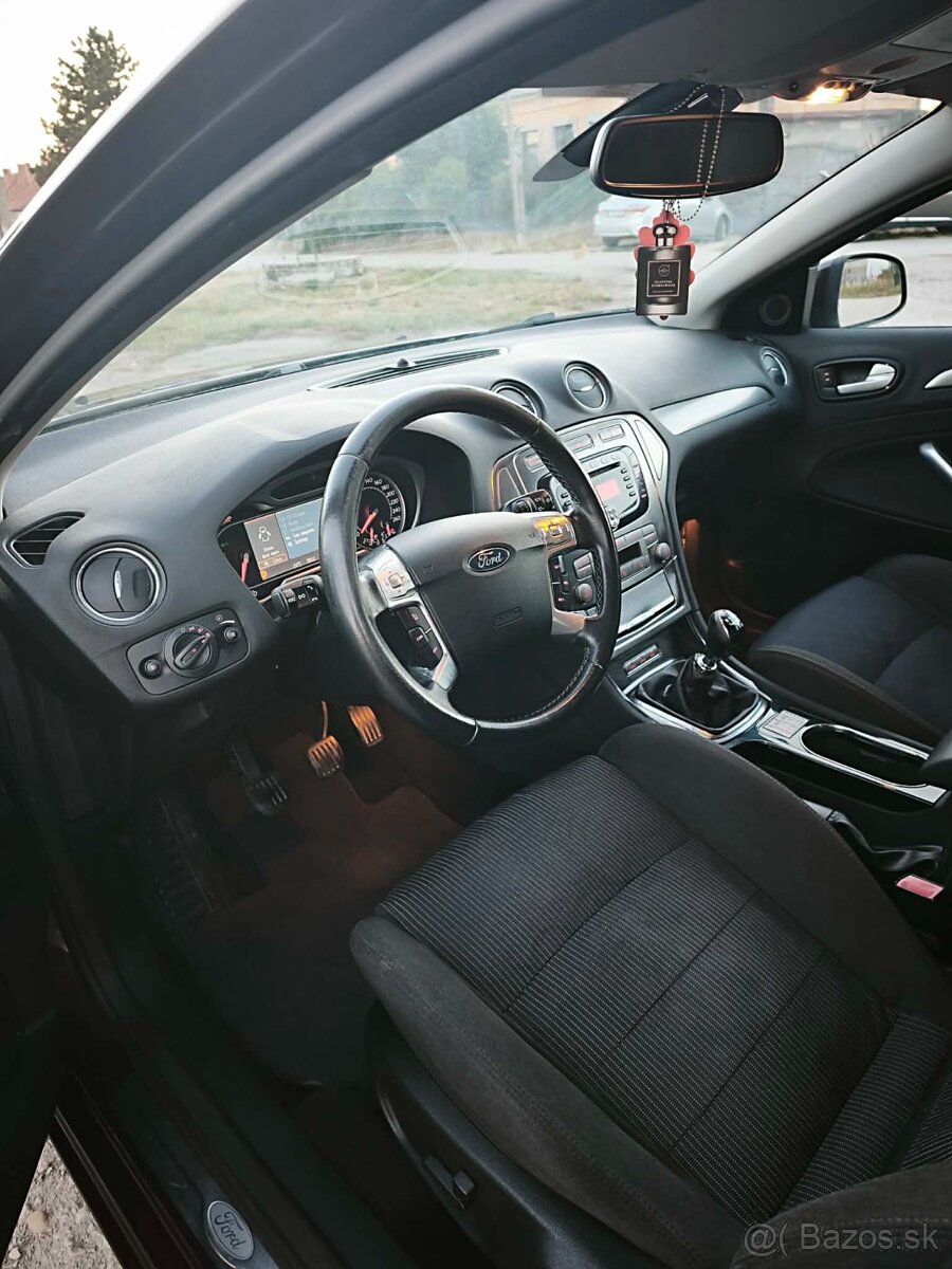Ford Mondeo - 3