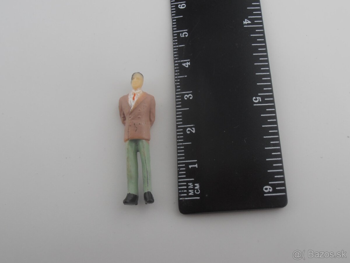 Figúrky 1/50 - 3