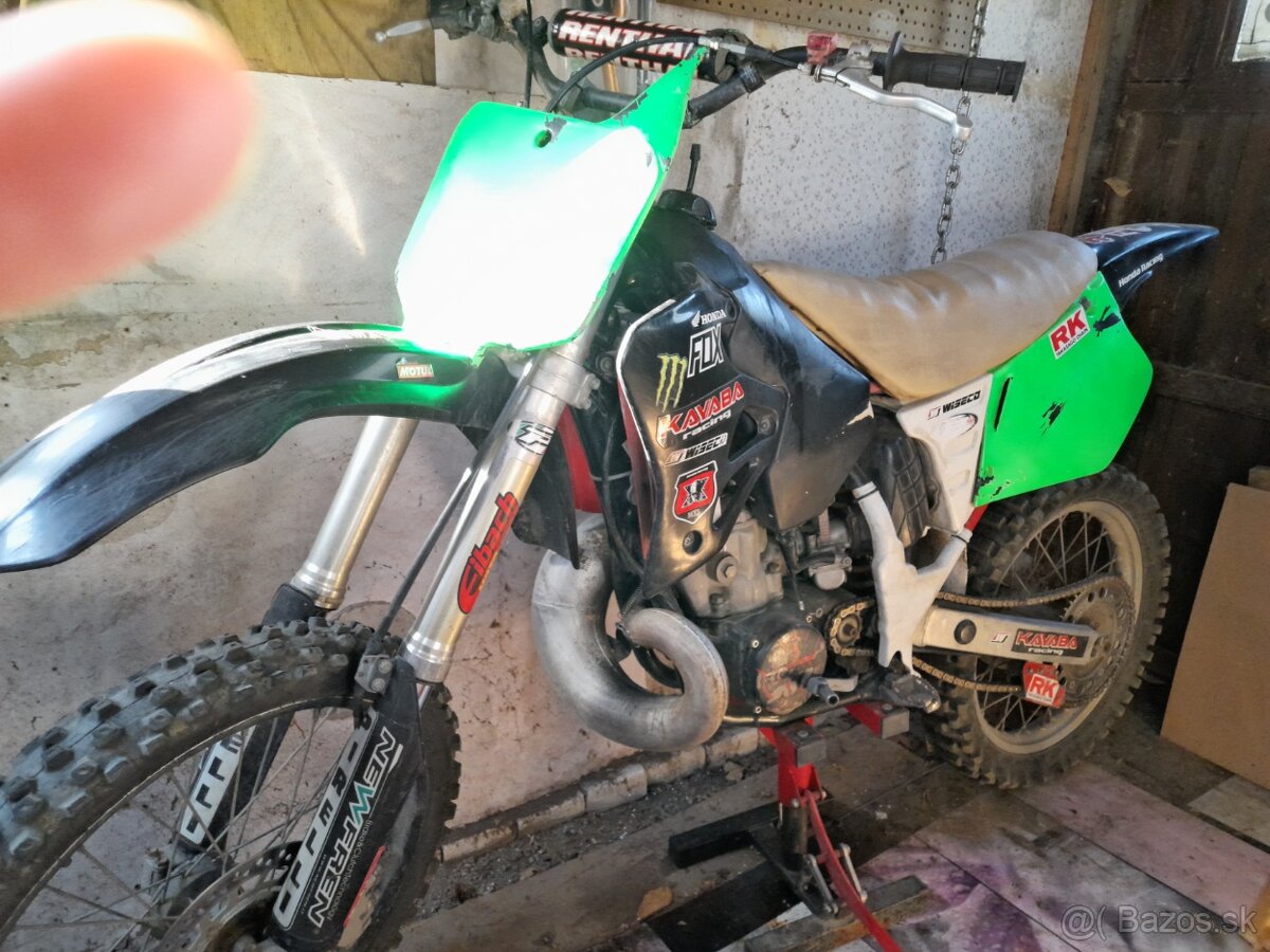 Predám Honda CR250 rv 96..