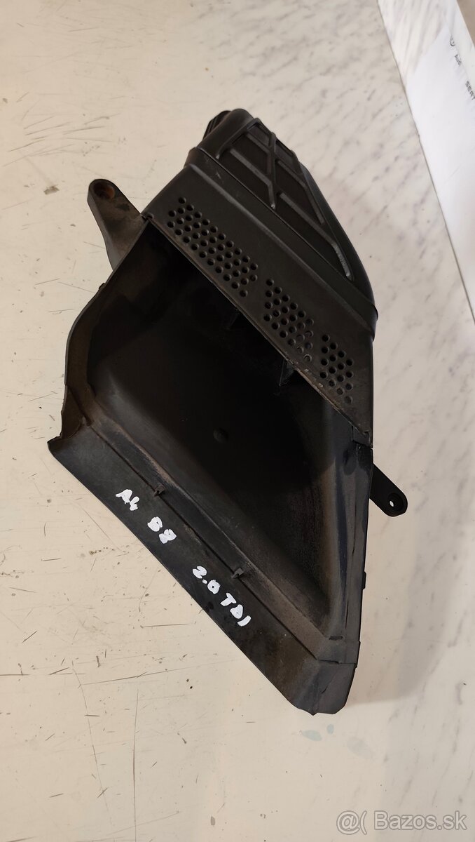 Privod vzduchu Audi A4 B8 2.0 tdi - 3