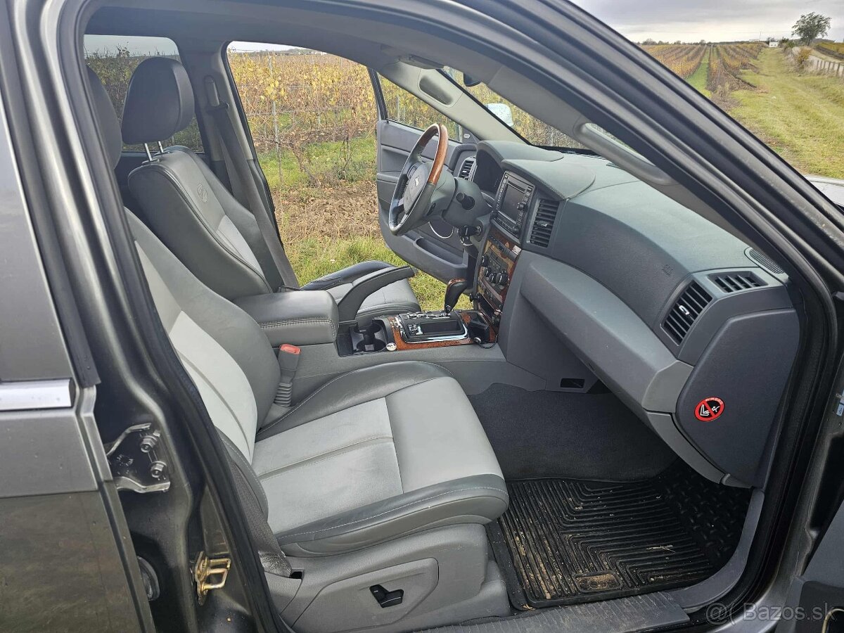 JEEP GRAND CHEROKEE 5.7i Hemi V8 - 3
