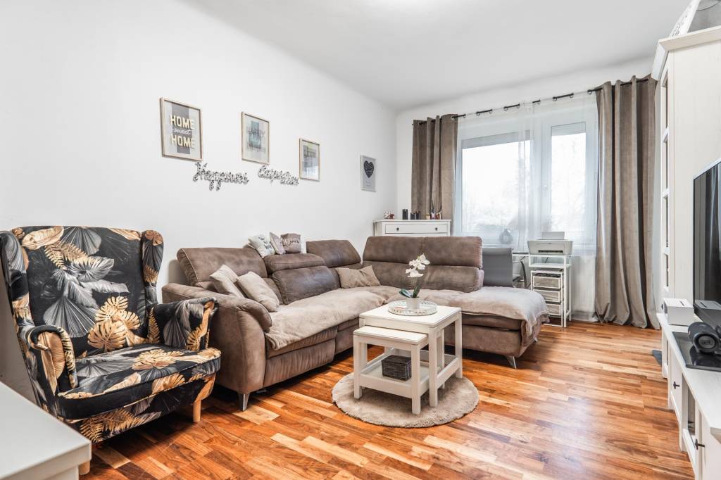 BABONY TRE I Na predaj 2-i byt s terasou v Auersthal (Rakúsk - 3