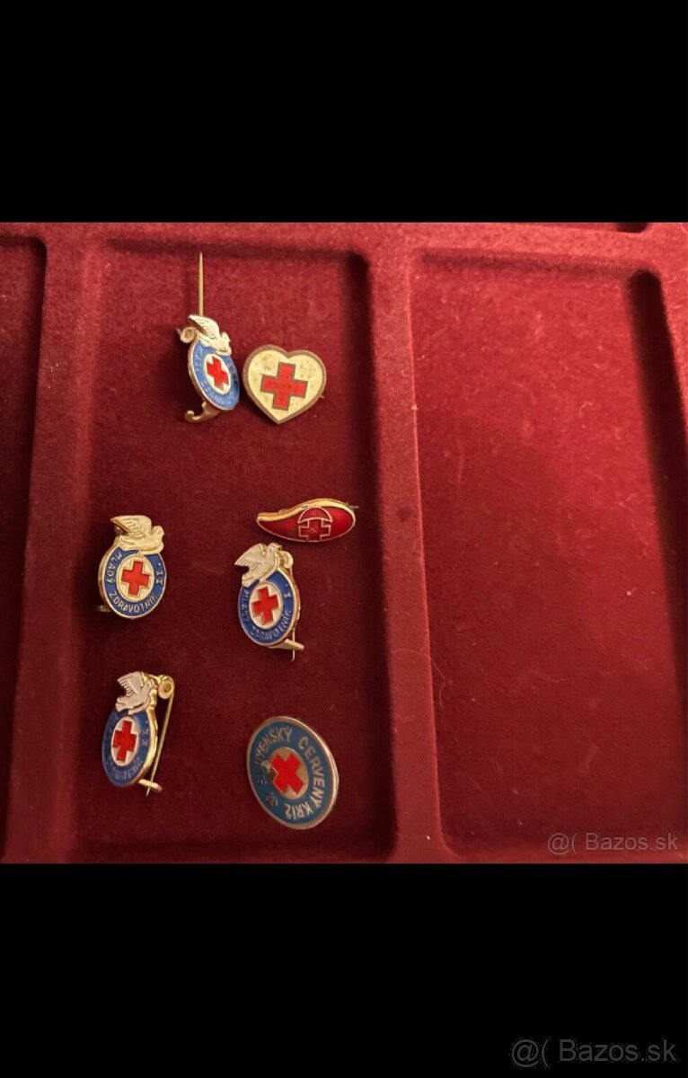 Vojenske Odznaky 12 (Zdravotnicke) - 3
