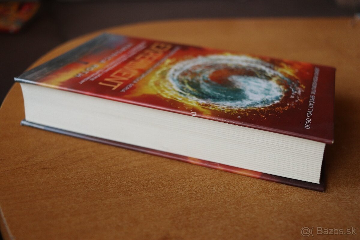 nova kniha Experiment - 3