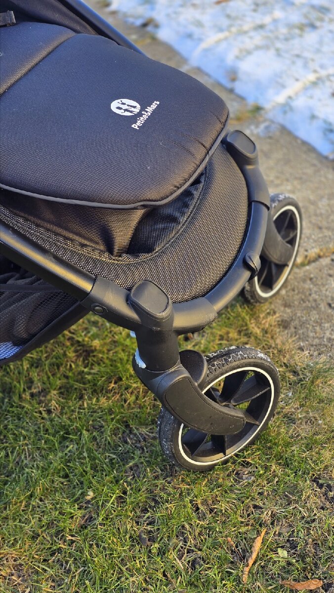 Kočiar Petite & Mars street 2 - 3