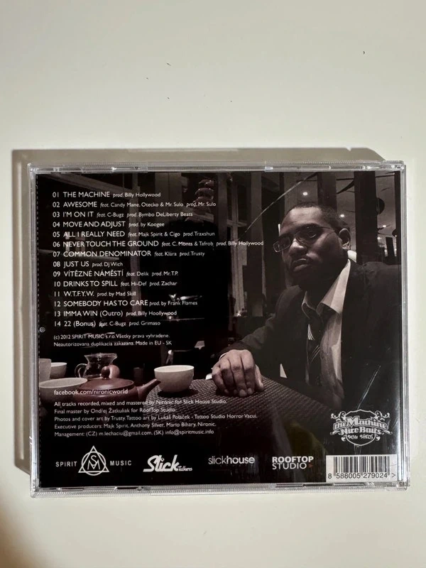 Nironic - The Machine - 3